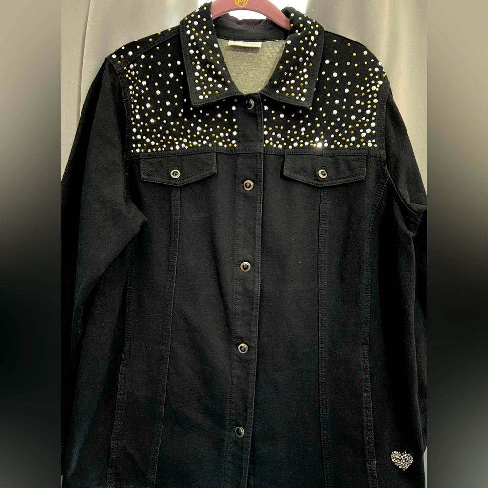 Quacker Factory size medium black denim jacket, jewels
